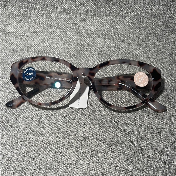Anthropologie Accessories - Anthropologie Tortoiseshell Peepers Sloane Readers NWT